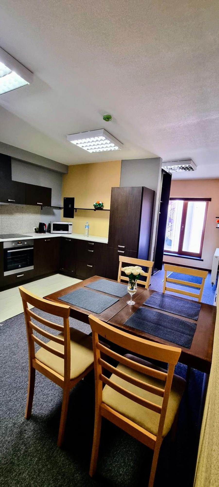 Cd Apartments Large 120 M Ventspils Room photo